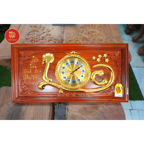 Đồng hồ gỗ chữ Lộc dát vàng