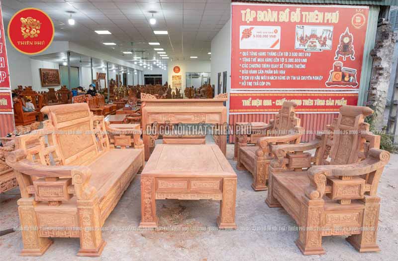 Bộ bàn ghế gỗ 100 triệu sơn thủy VIP